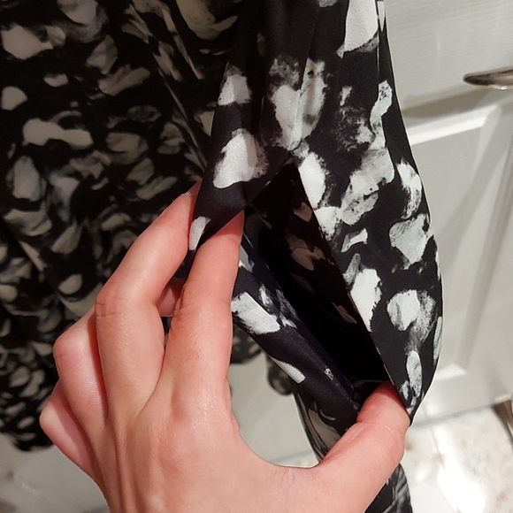 NWOT, Simply Vera By Vera Wang Sleeveless Dress - Picture 6 of 8